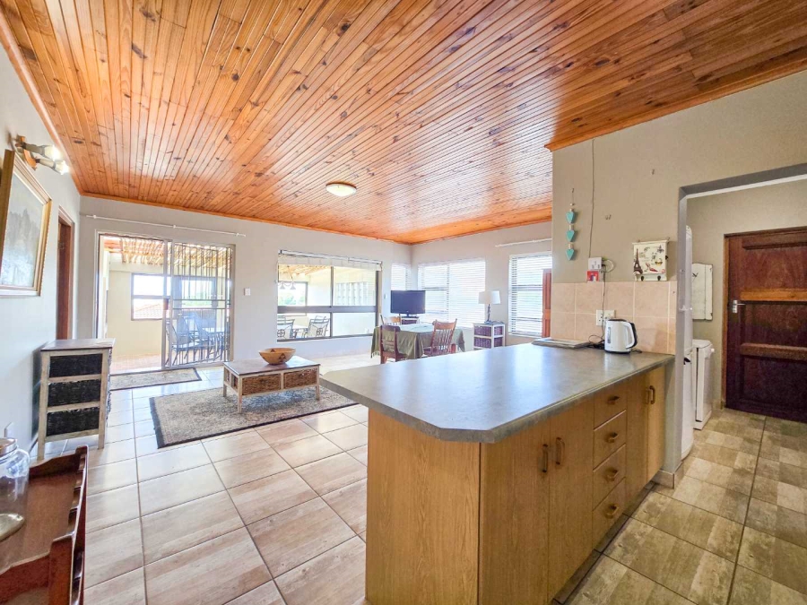 3 Bedroom Property for Sale in Stilbaai Wes Western Cape
